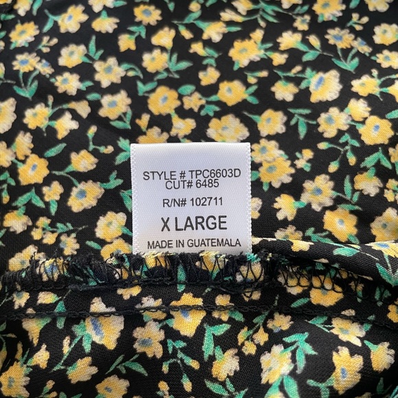 X Large Gibson Floral Top - Picture 7 of 7